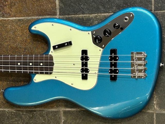 ベース Fender 60s JazzBass LakePlacidBlue l_B-STOCK-Fender-Vintera-II-