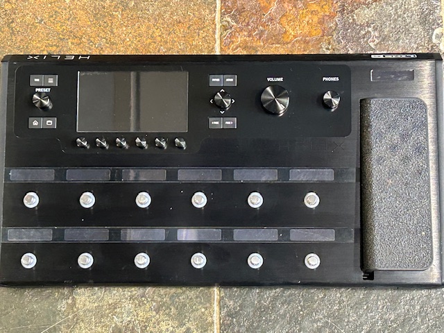 HELIX FLOOR Line 6 Helix Floor Guitar Multi Effects Processor