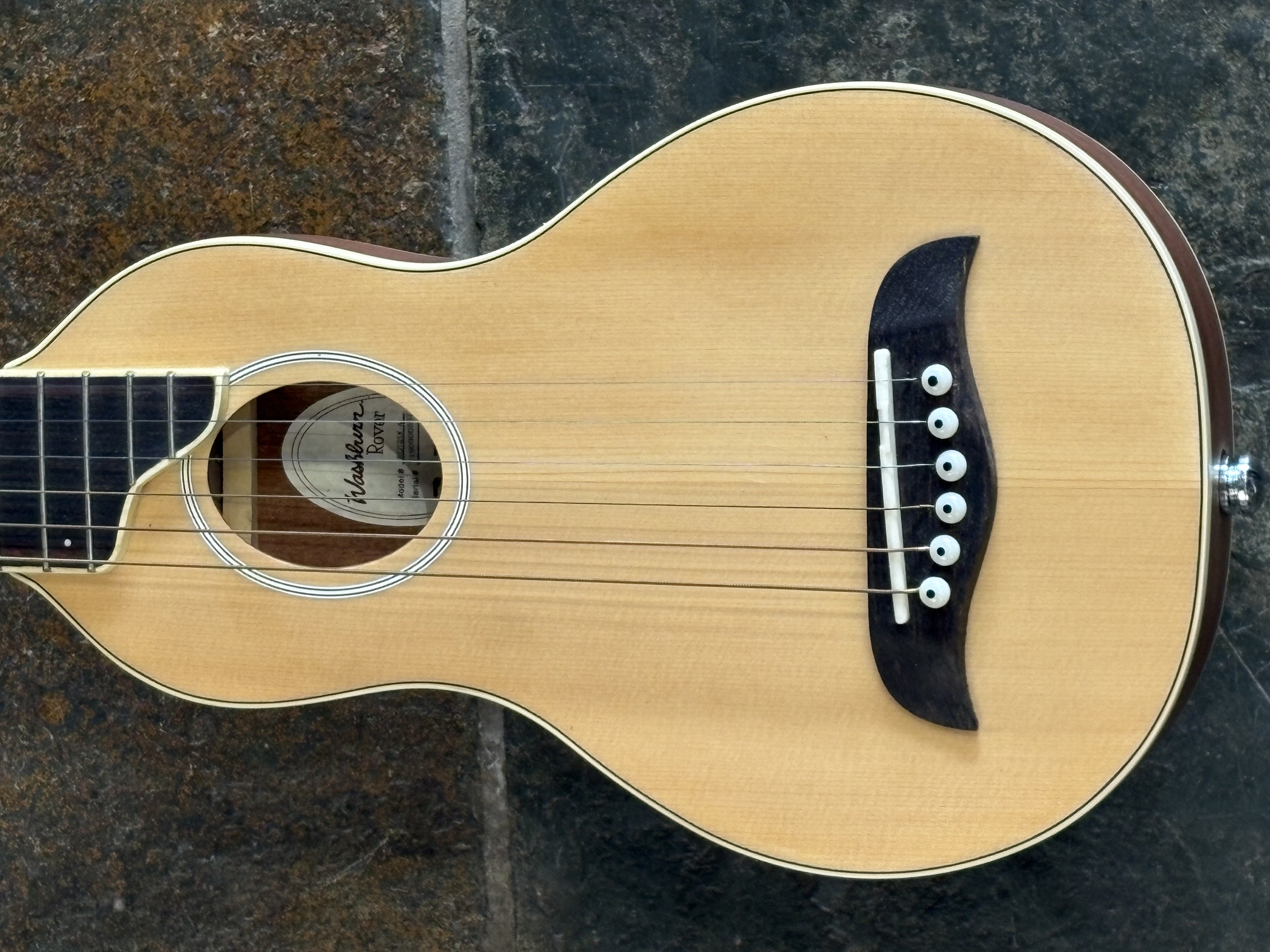 l_COM-Rover-Travel-Guitar-NEW-