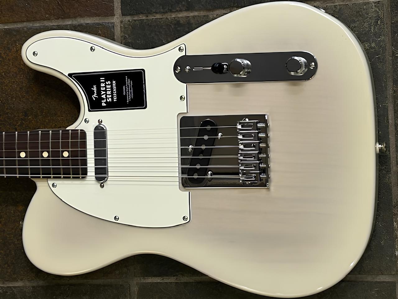 ギター Fender Player II Telecaster White Blonde l_Fender-Player-II-Tele-RW-