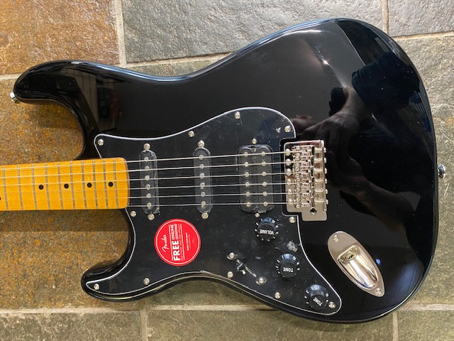 l_LH-Squier-Classic-Vibe-70s-