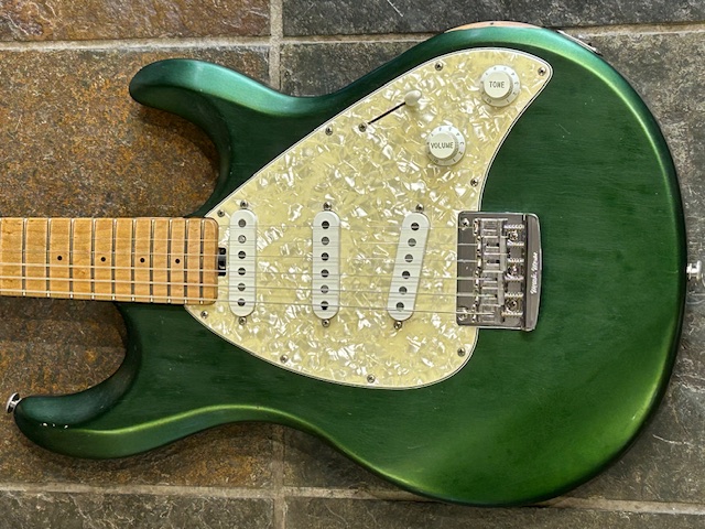 musicman silhouette MUSIC MAN Silhouette Special 2000年製 Music