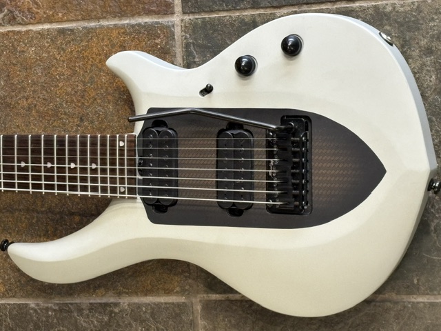 String Sh SH Sterling Majesty MAJ170 7 String