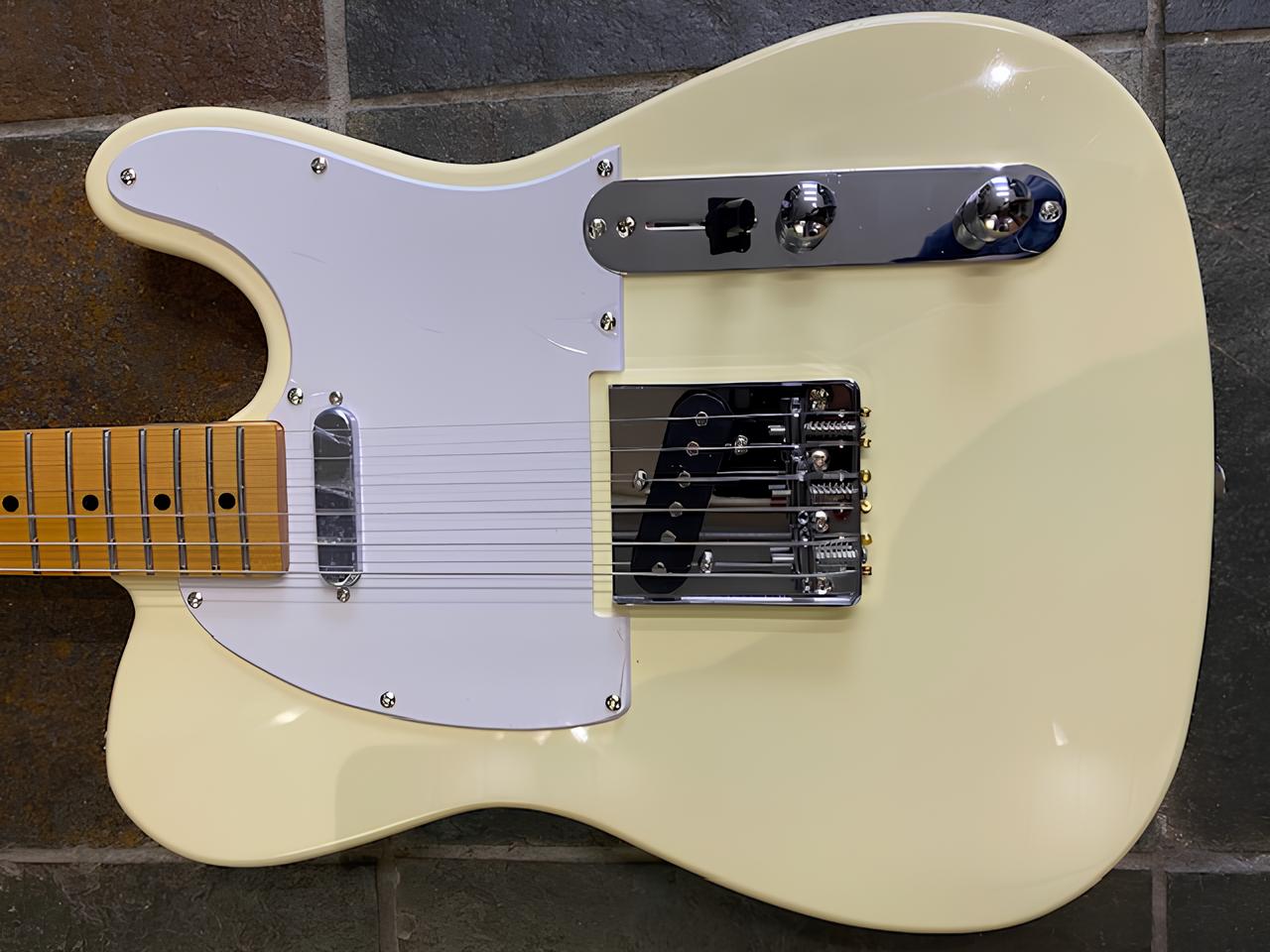 SX 8675 Vintage White