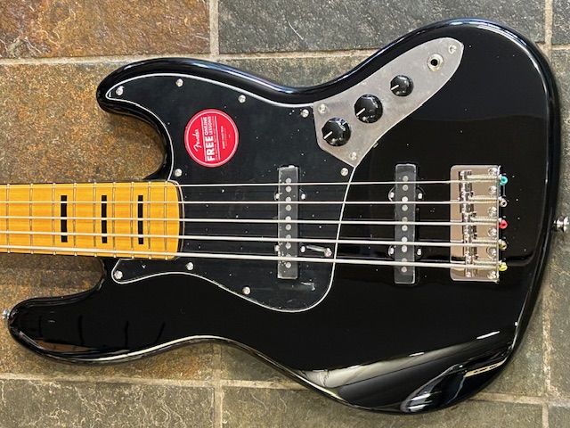 l_Squier-Classic-Vibe-5-String