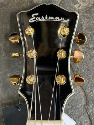 Eastman T146SM