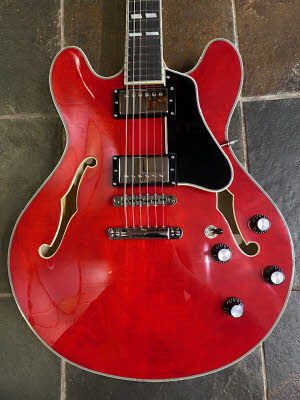 Eastman T486 Red