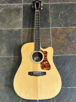 Guild D260CE Deluxe Deluxe Natural