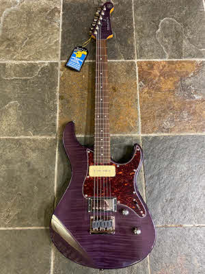 Yamaha Pacifica 611HFM Trans Purple
